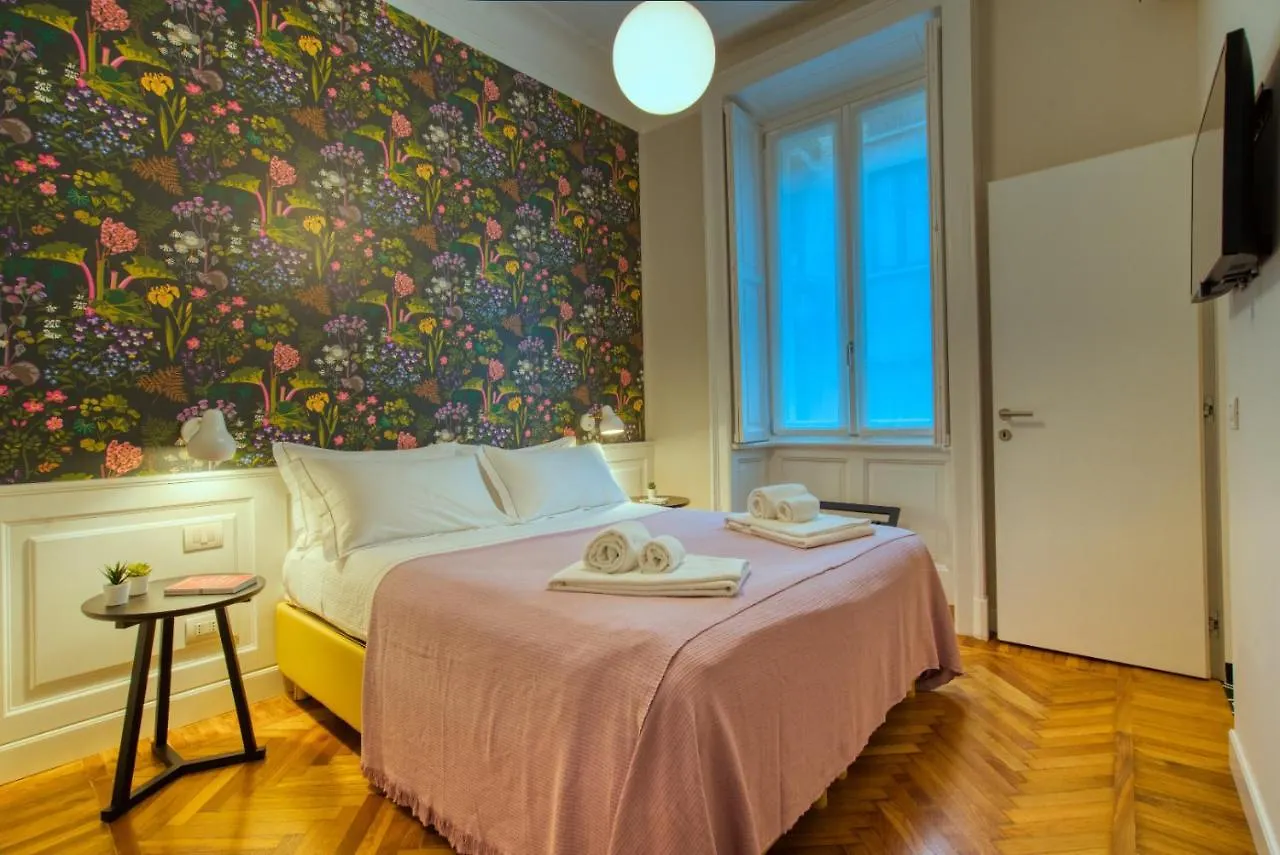 Dimora Claudia - Elegante Matrimoniale Con Bagno, Private Rooms, Self Check In, No Reception Milán Italia